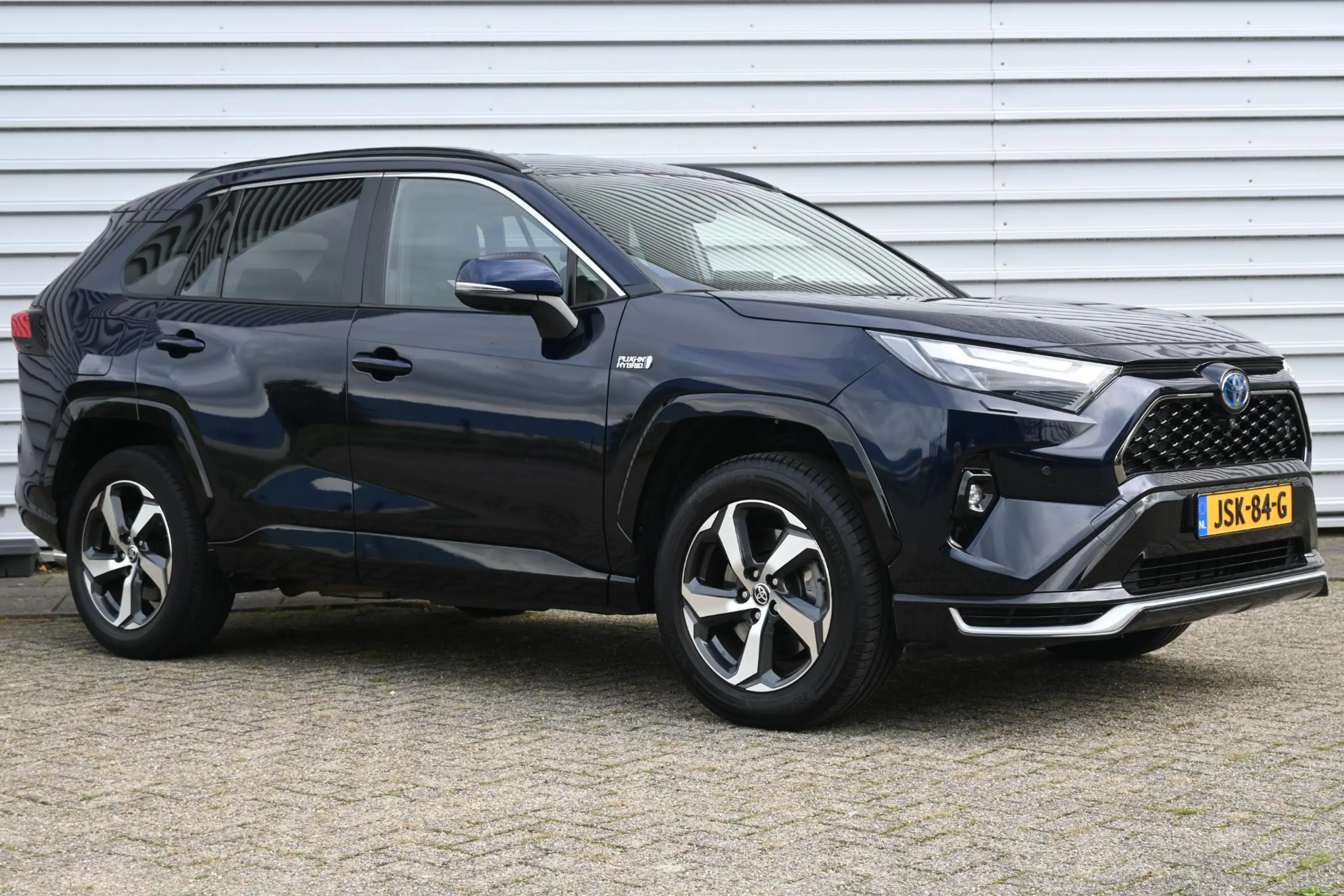 Toyota RAV4 2.5 Plug-in Hybrid AWD Dynamic — photo 3