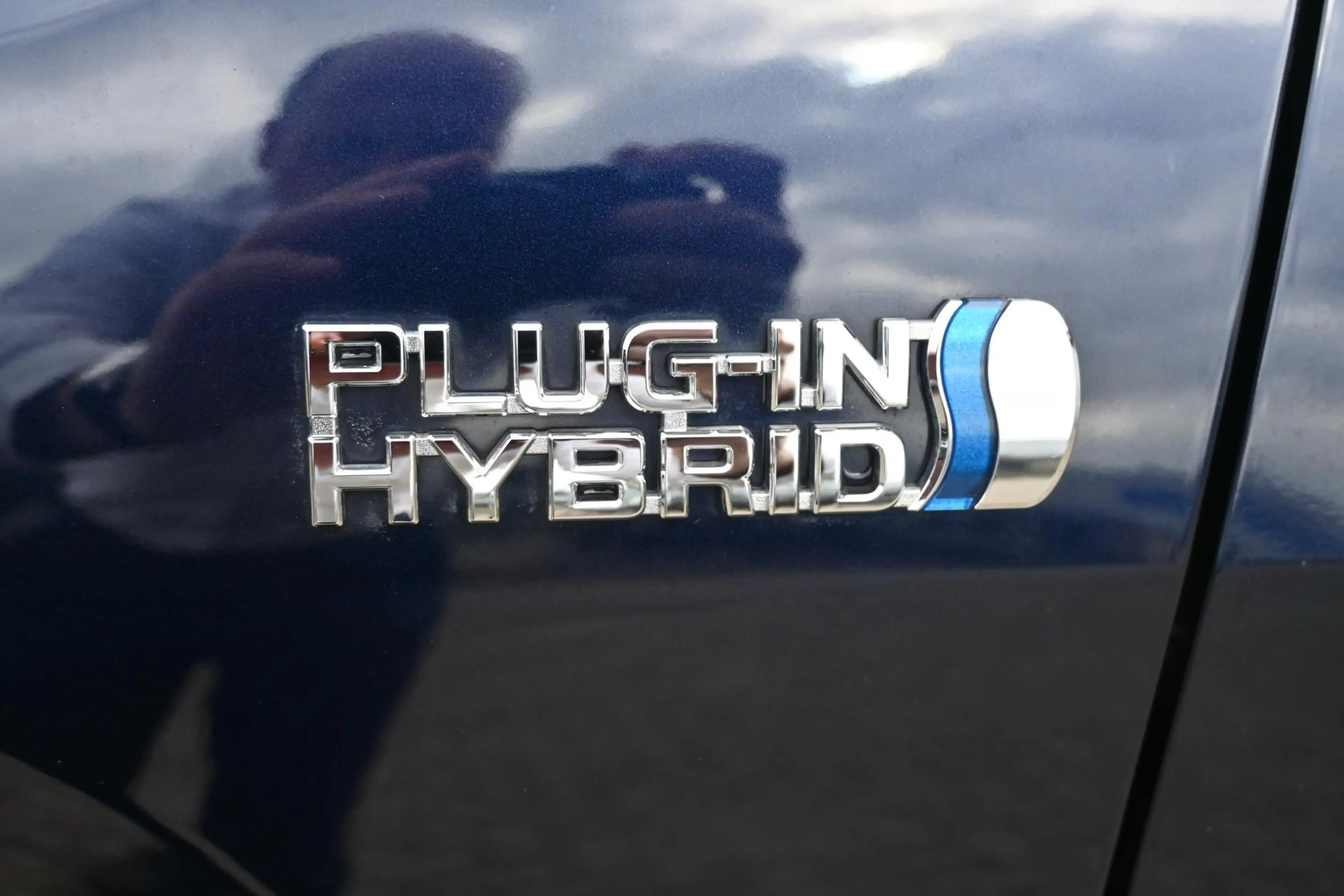 Toyota RAV4 2.5 Plug-in Hybrid AWD Dynamic — photo 11