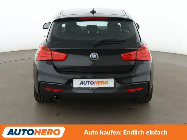 BMW 1 Series view 5