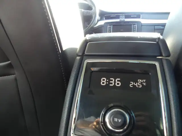 Skoda Superb view 7