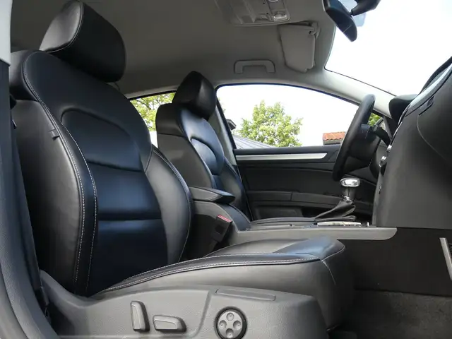 Skoda Superb view 13