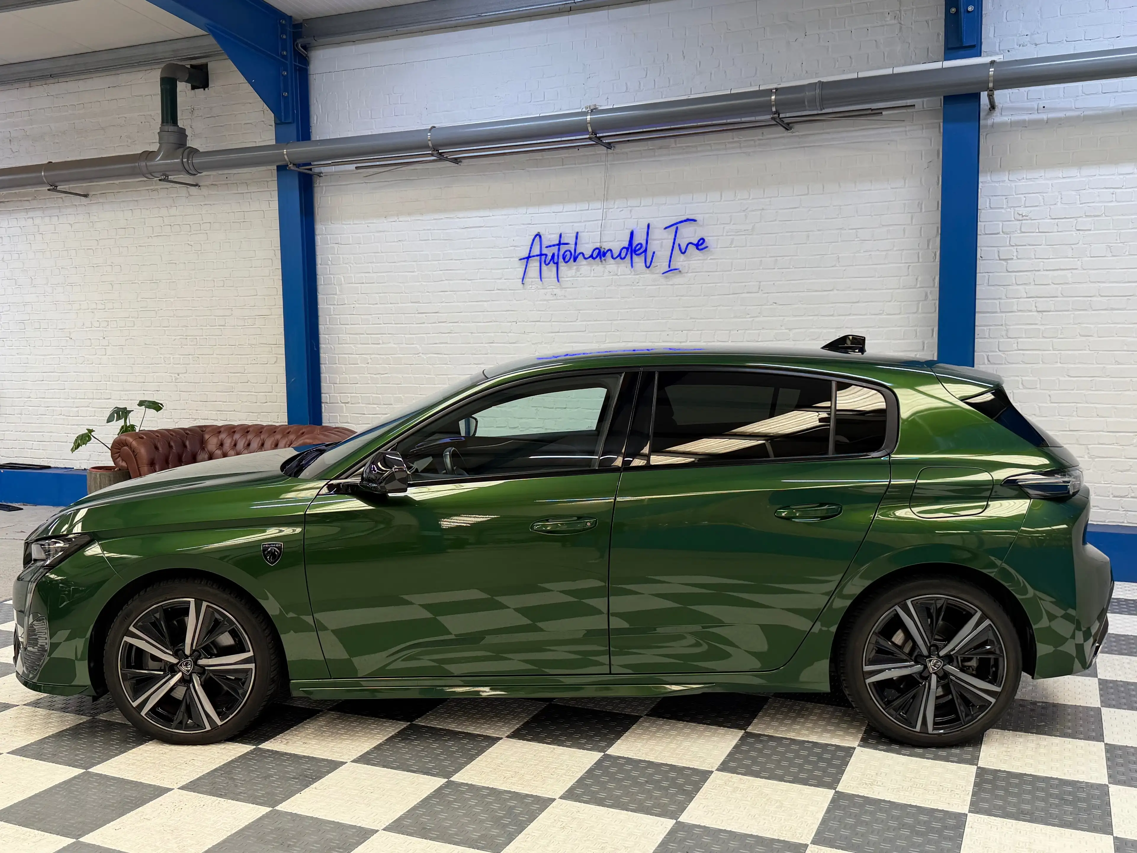 Peugeot 308 308 SW PHEV 1.6 GT Pack S — photo 6