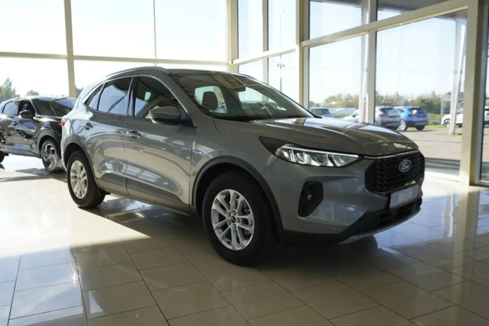Ford Kuga 1,5 186PS Aut.5*J.Gar/LED/Navi/Winterp.       ** Silber - 2