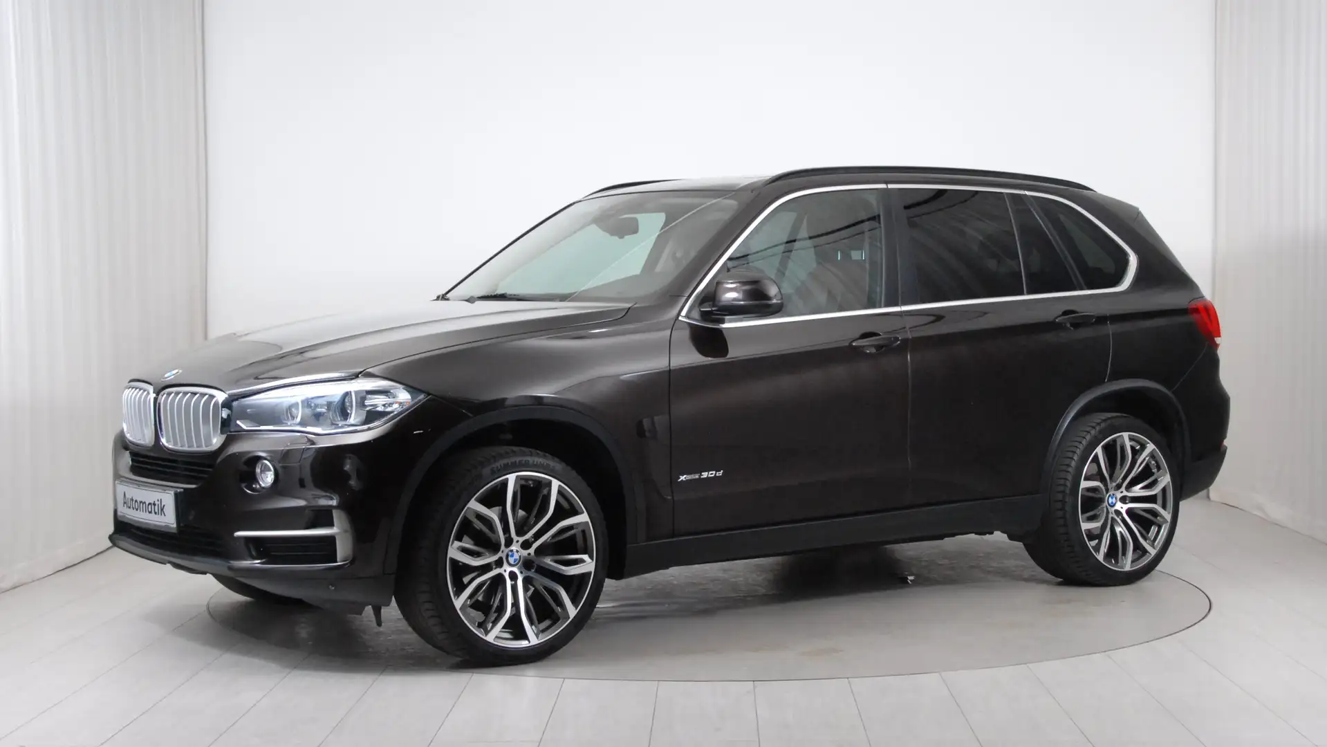 BMW X5 xDrive 30d Aut. Österreich Paket *Standheizung* Braun - 2