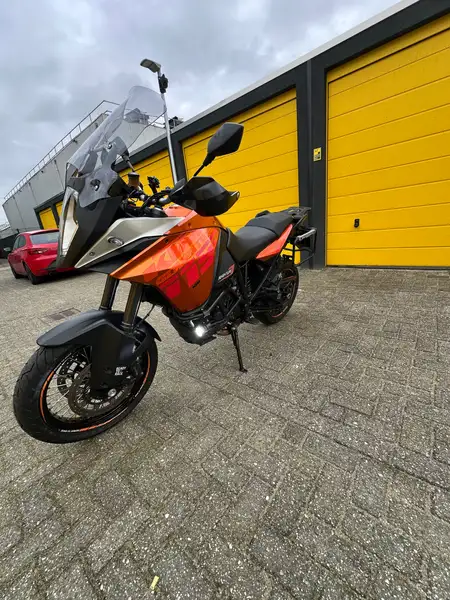 KTM 1190 Adventure - foto 4