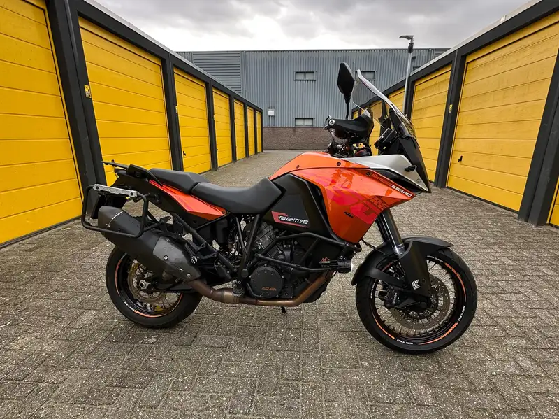 KTM 1190 Adventure - foto 3