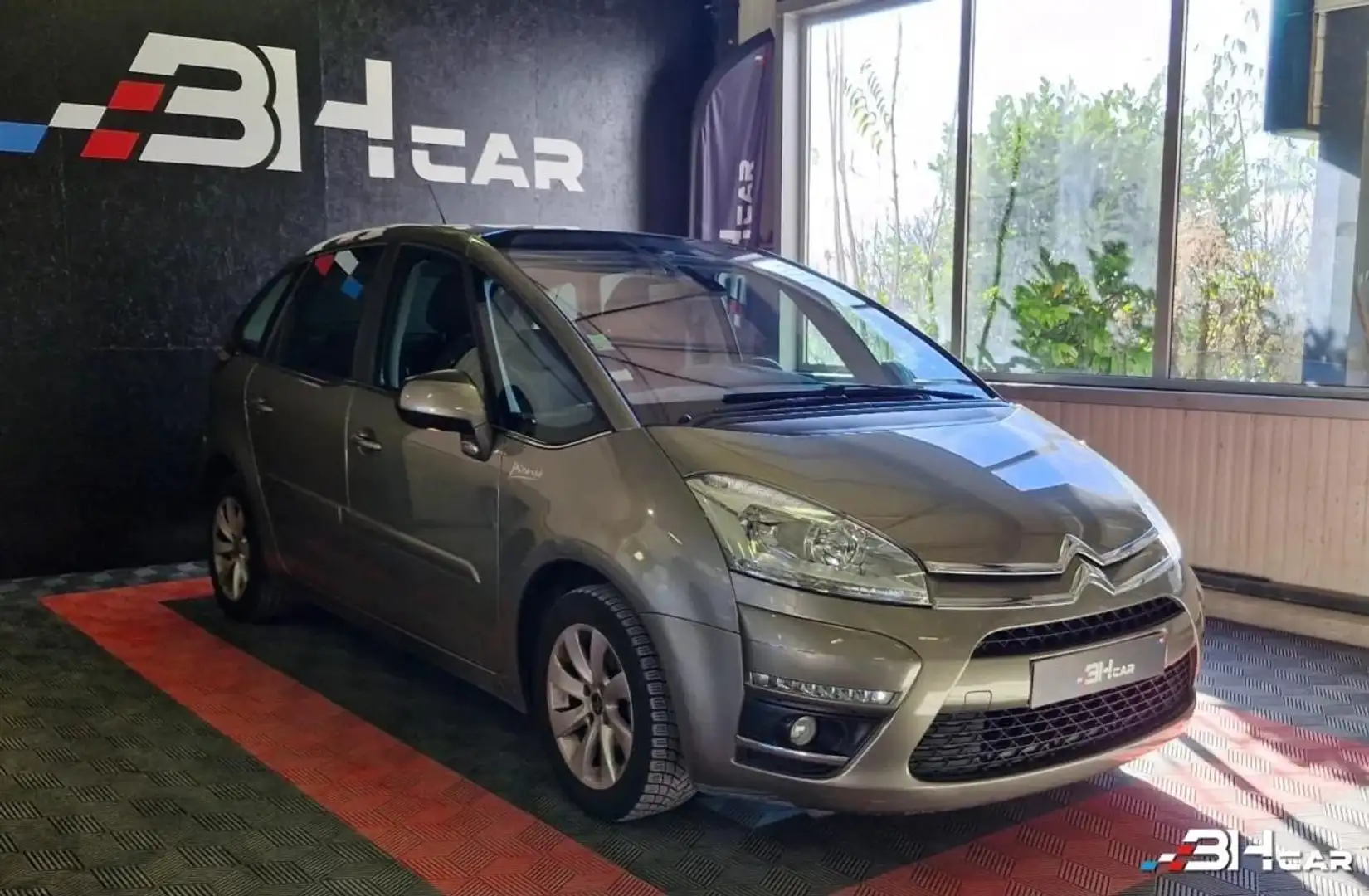 Citroen C4 Picasso 1.6 HDI 110 BUSINESS BMP BVA Jaune - 1