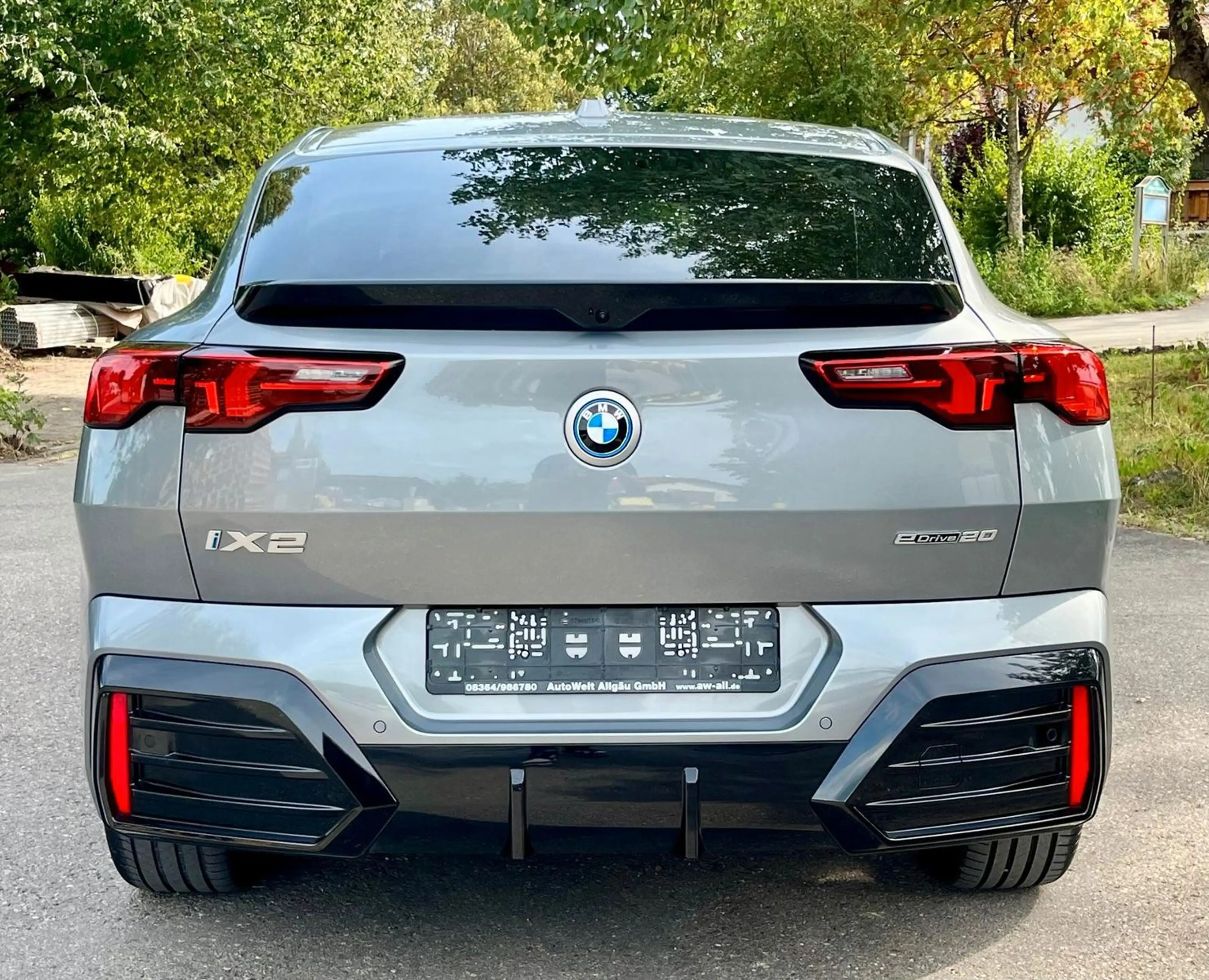 BMW iX2 20 eDrive M Sport *AppConn* — photo 7