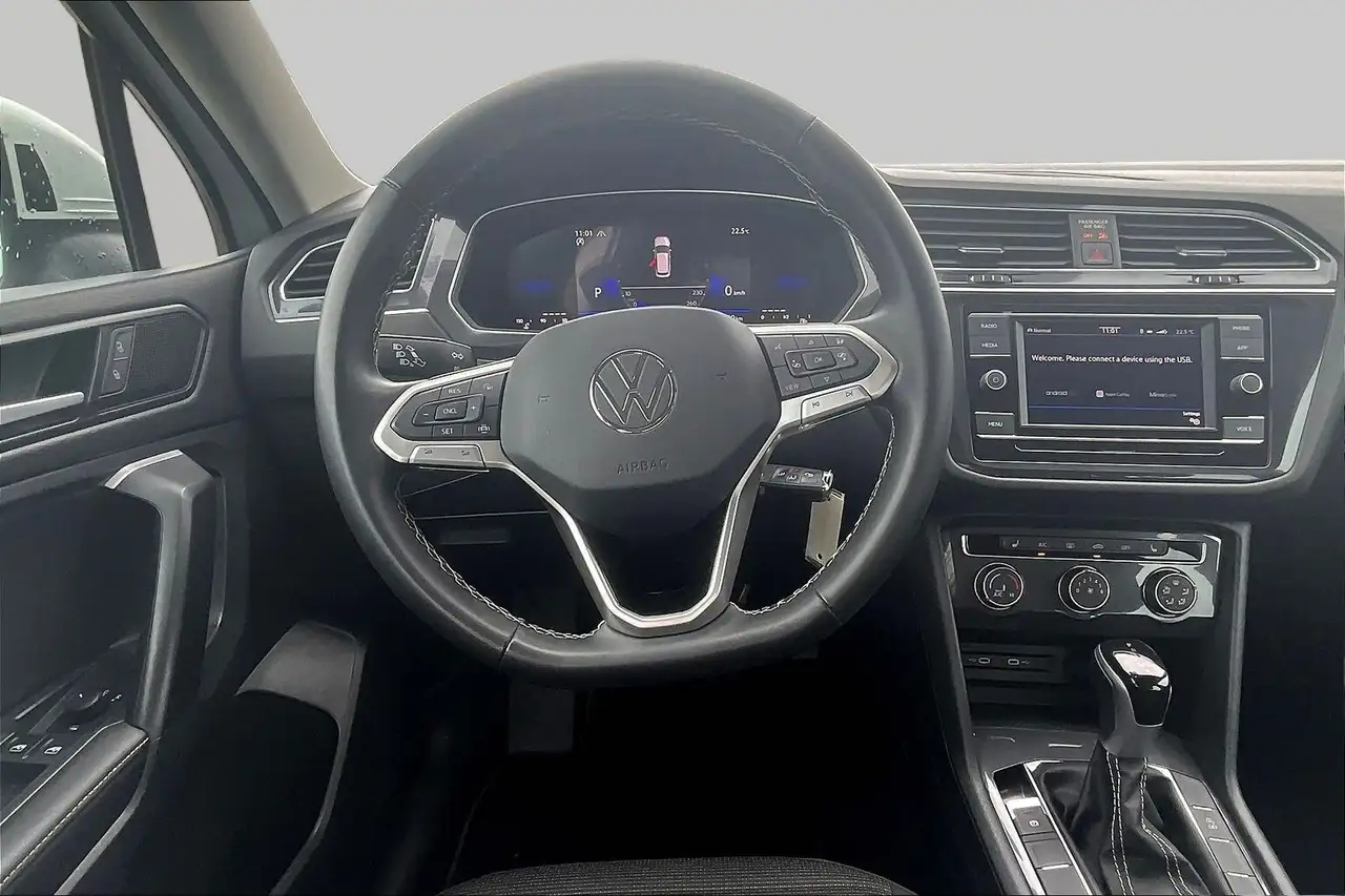 Volkswagen Tiguan снимка Volkswagen Tiguan