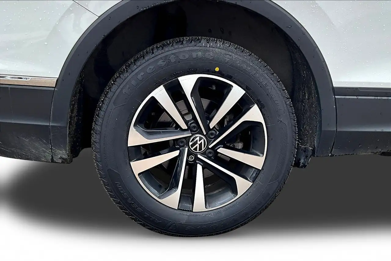 Volkswagen Tiguan снимка Volkswagen Tiguan