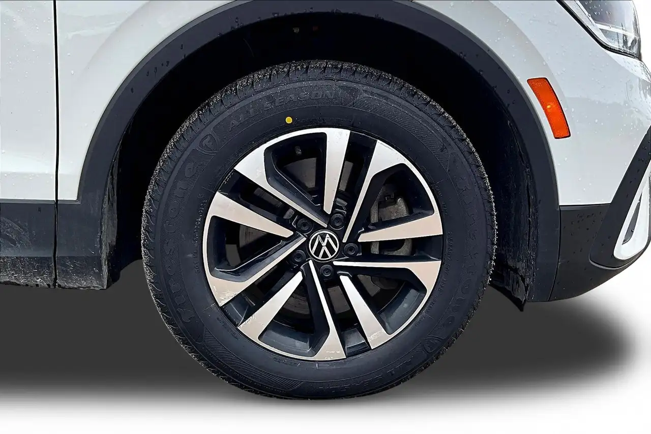 Volkswagen Tiguan снимка Volkswagen Tiguan