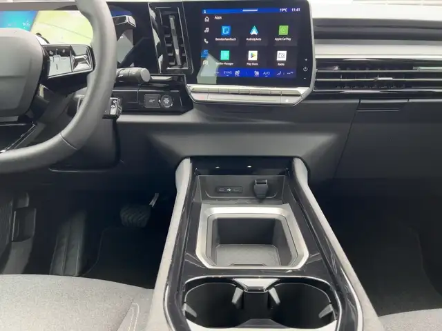 Renault Austral view 12