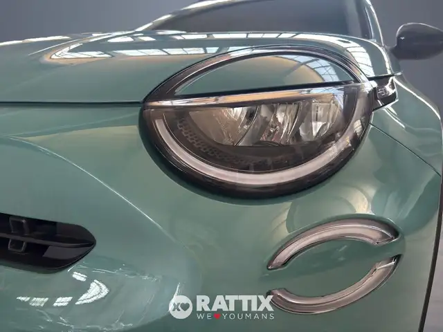 Fiat 600 view 3