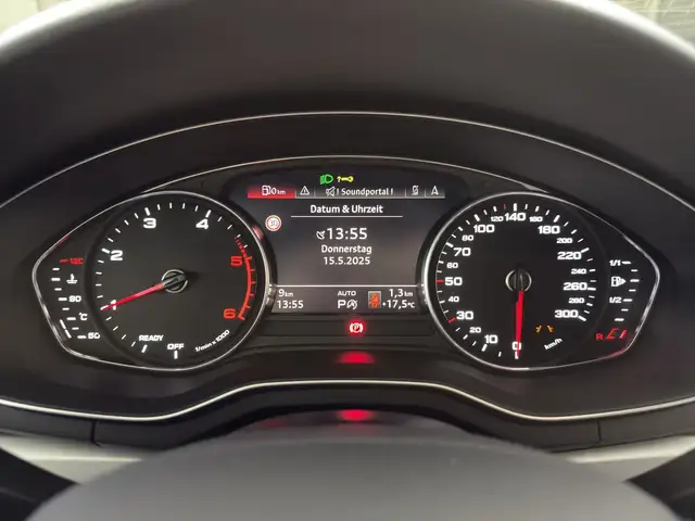 Audi A4 view 9