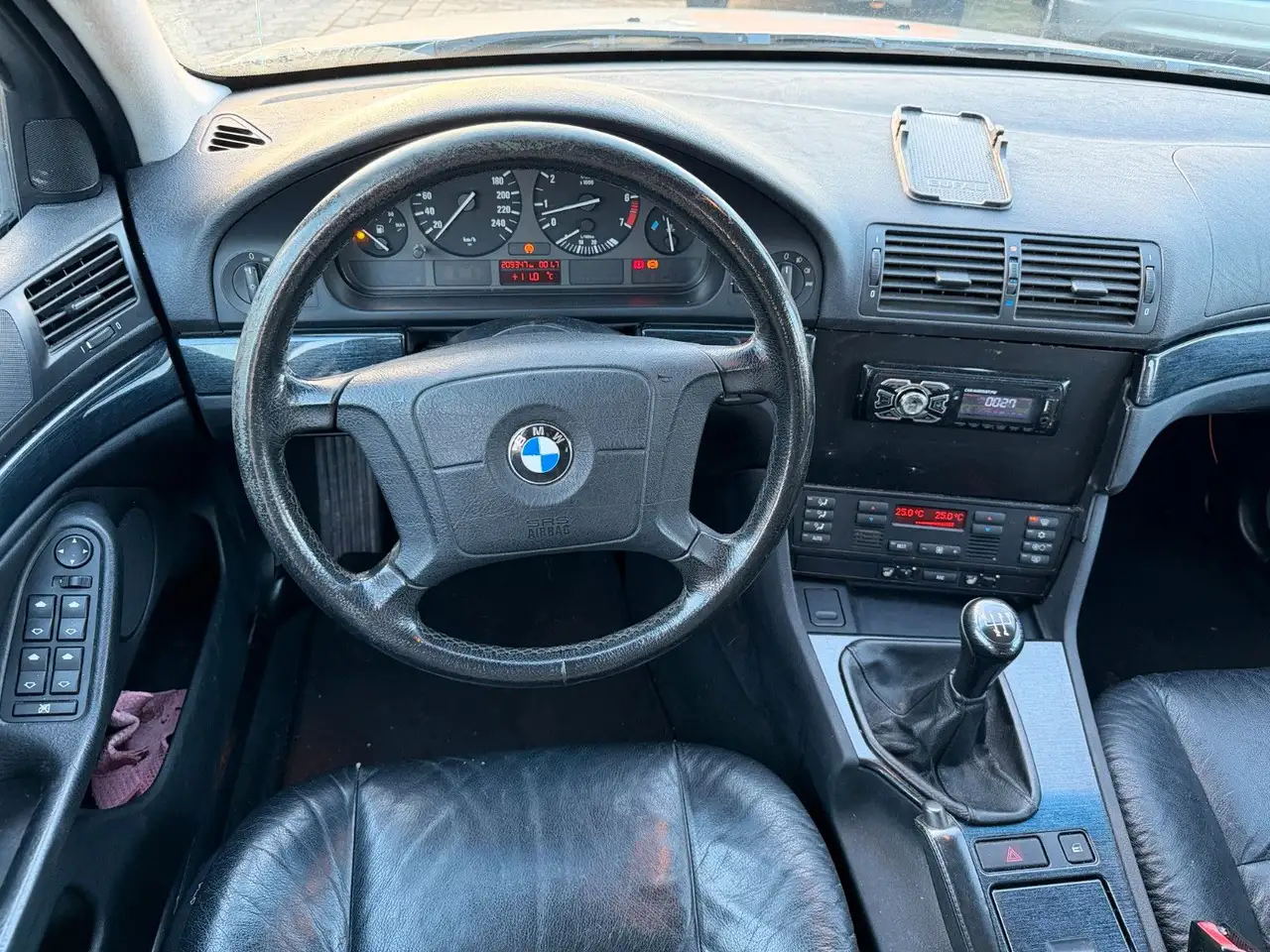 BMW 520 i Touring Klimaautomatik,Leder,Sciebedah,PDC, foto 8
