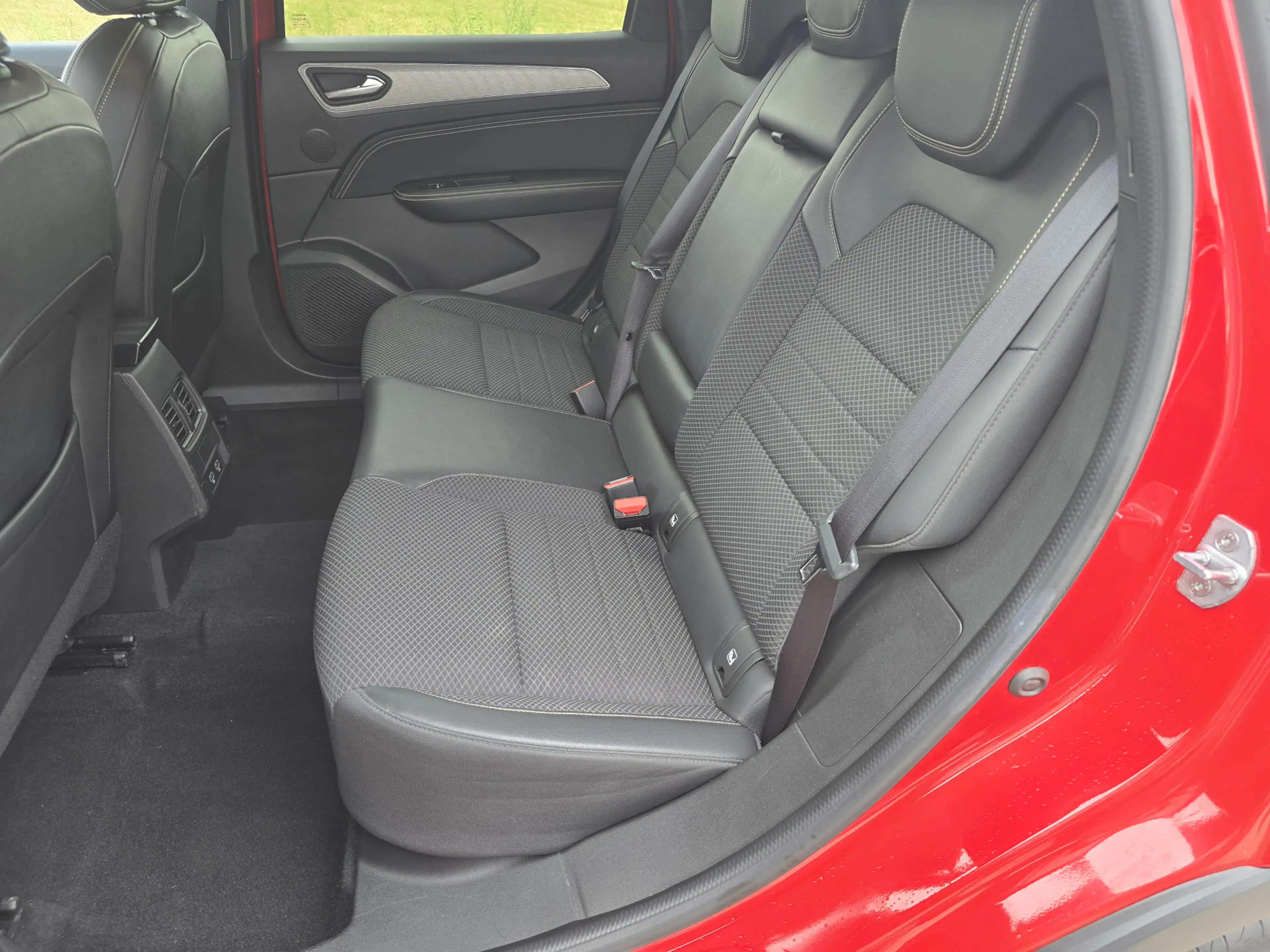 Renault Arkana 1.3 TCe Mild Hybrid - 140 Pk - Euro 6 - AUTOMAAT - — photo 31