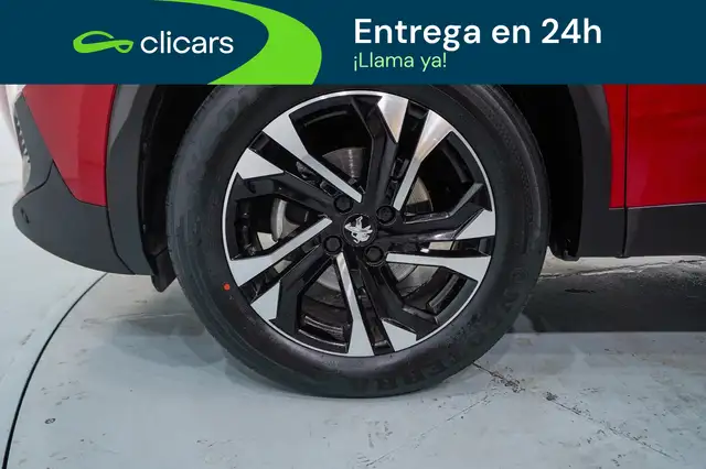 Peugeot 2008 view 11