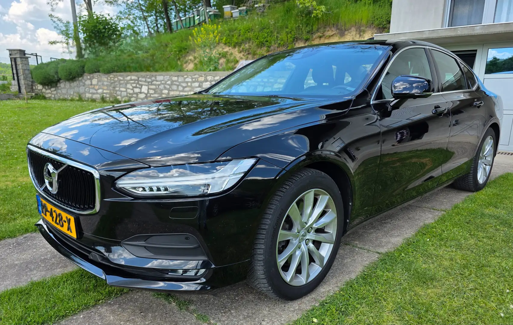 Volvo S90 S90 2.0 T5 Momentum Noir - 1