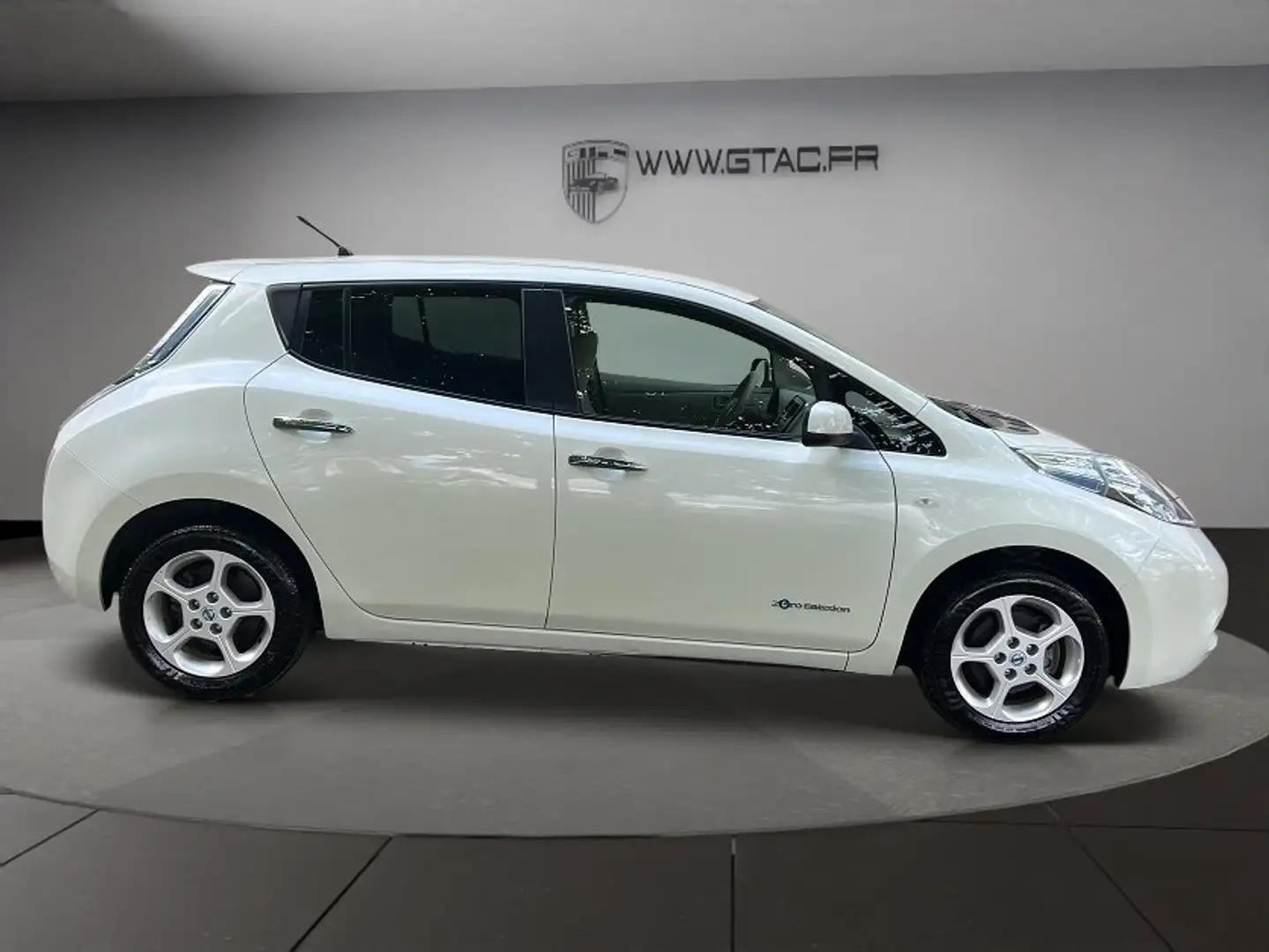 Nissan Leaf Electrique Wit - 2