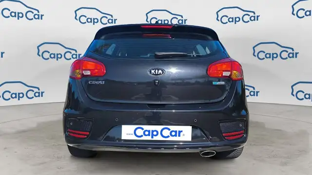 Kia Unknown Model view 3