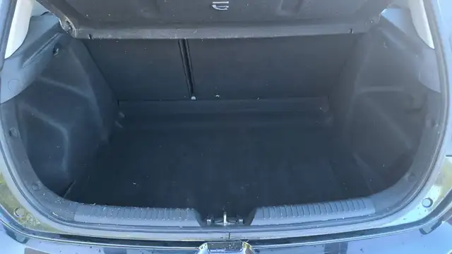 Kia Unknown Model view 14