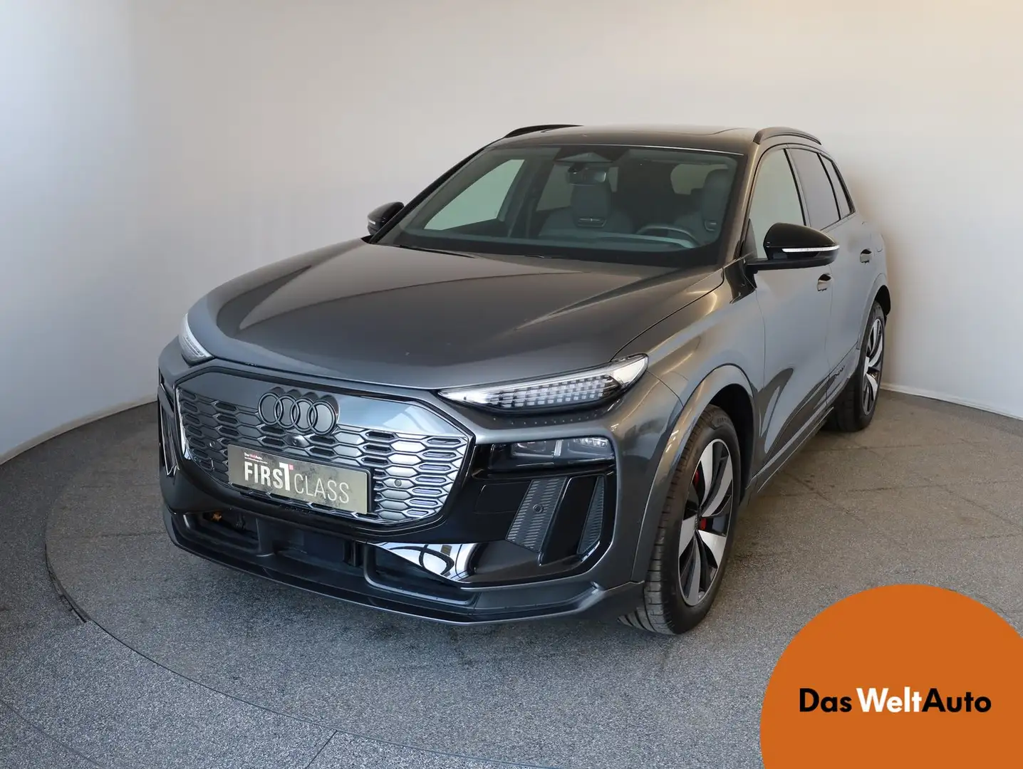Audi Q6 e-tron quattro Grau - 1