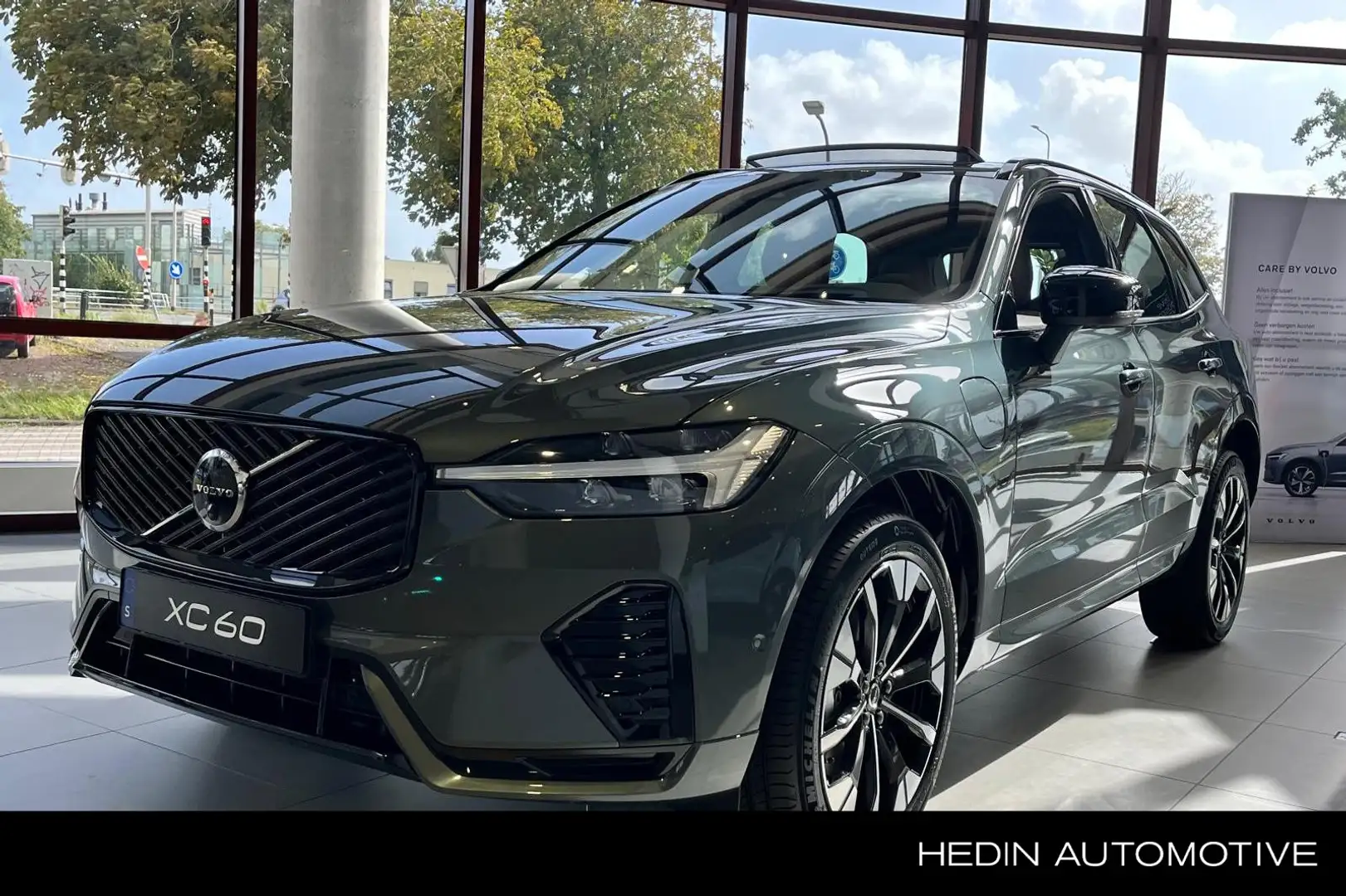 Volvo XC60 2.0 T6 Plug-in hybrid AWD Plus Dark Panoramadak | - 1