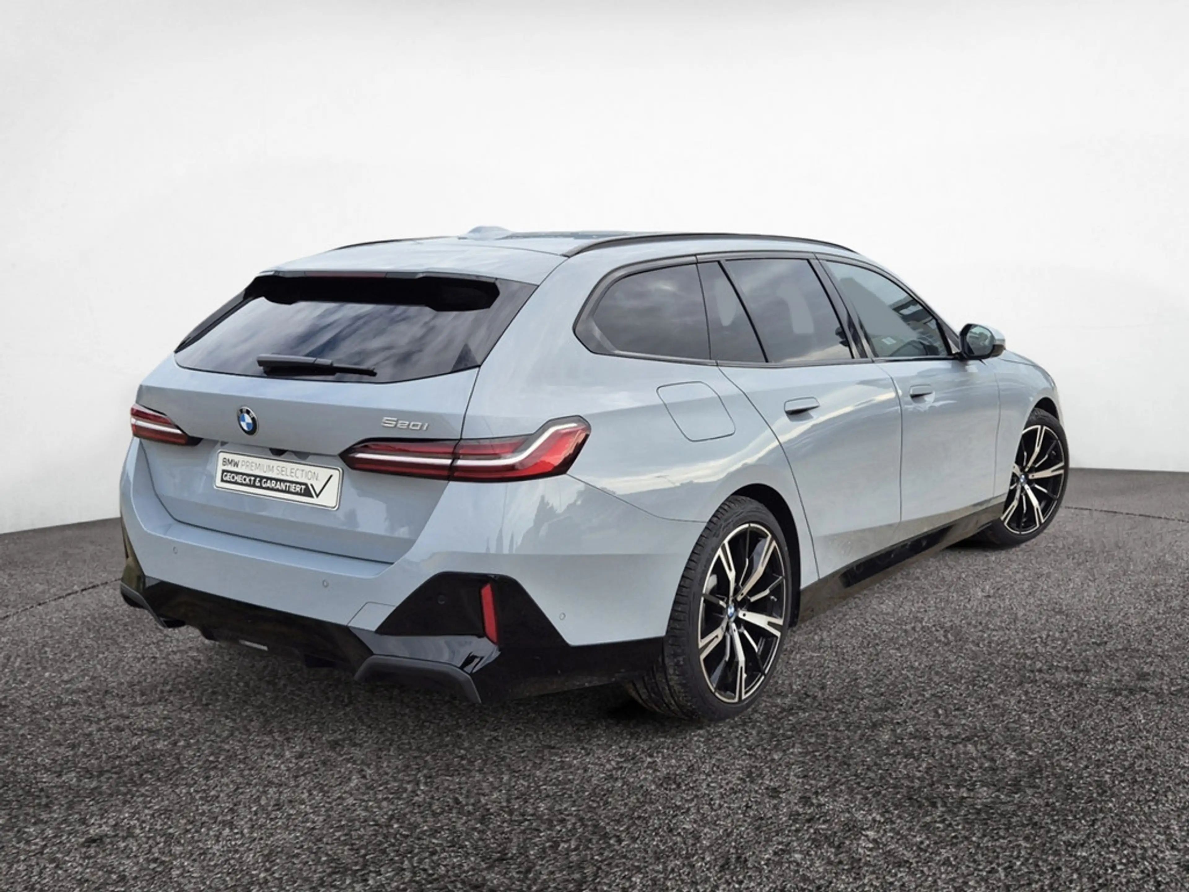 BMW 520 i Touring M-Sport 20 ZOLL+AHK+H/K+ACC+KAM+ — photo 5