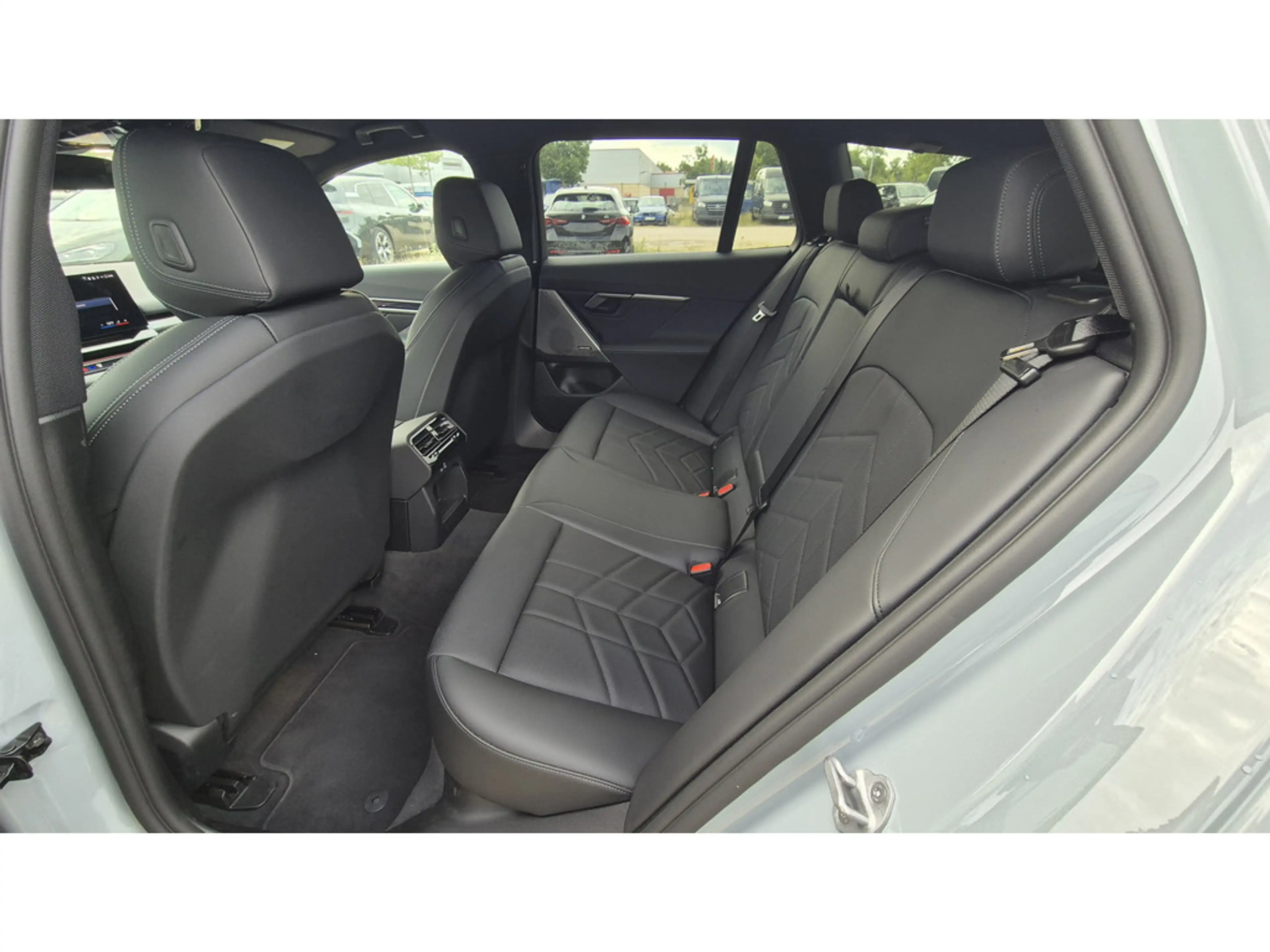 BMW 520 i Touring M-Sport 20 ZOLL+AHK+H/K+ACC+KAM+ — photo 12