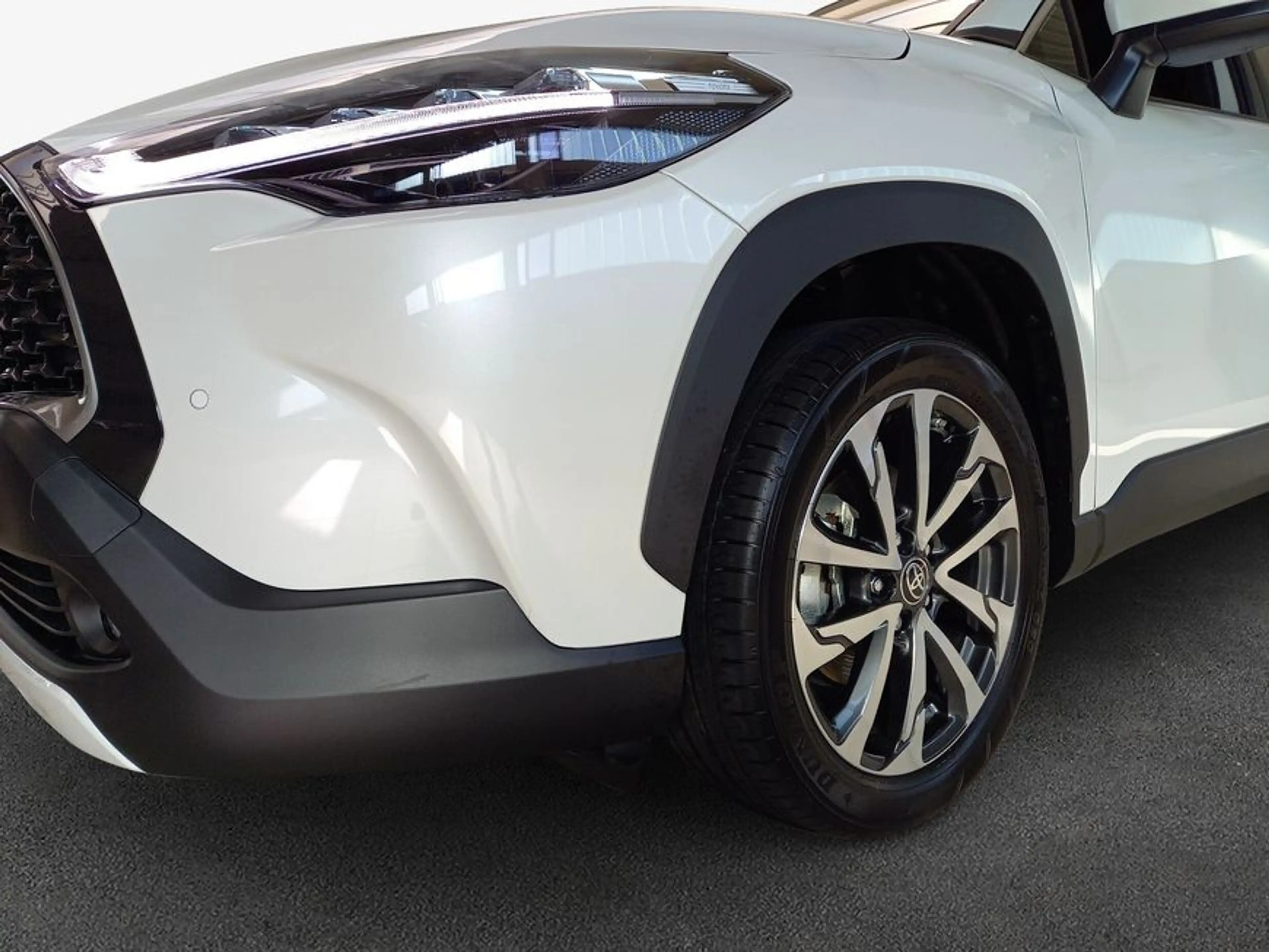 Toyota Corolla Cross Hybrid 2.0 VVT-i Teamplayer — photo 6