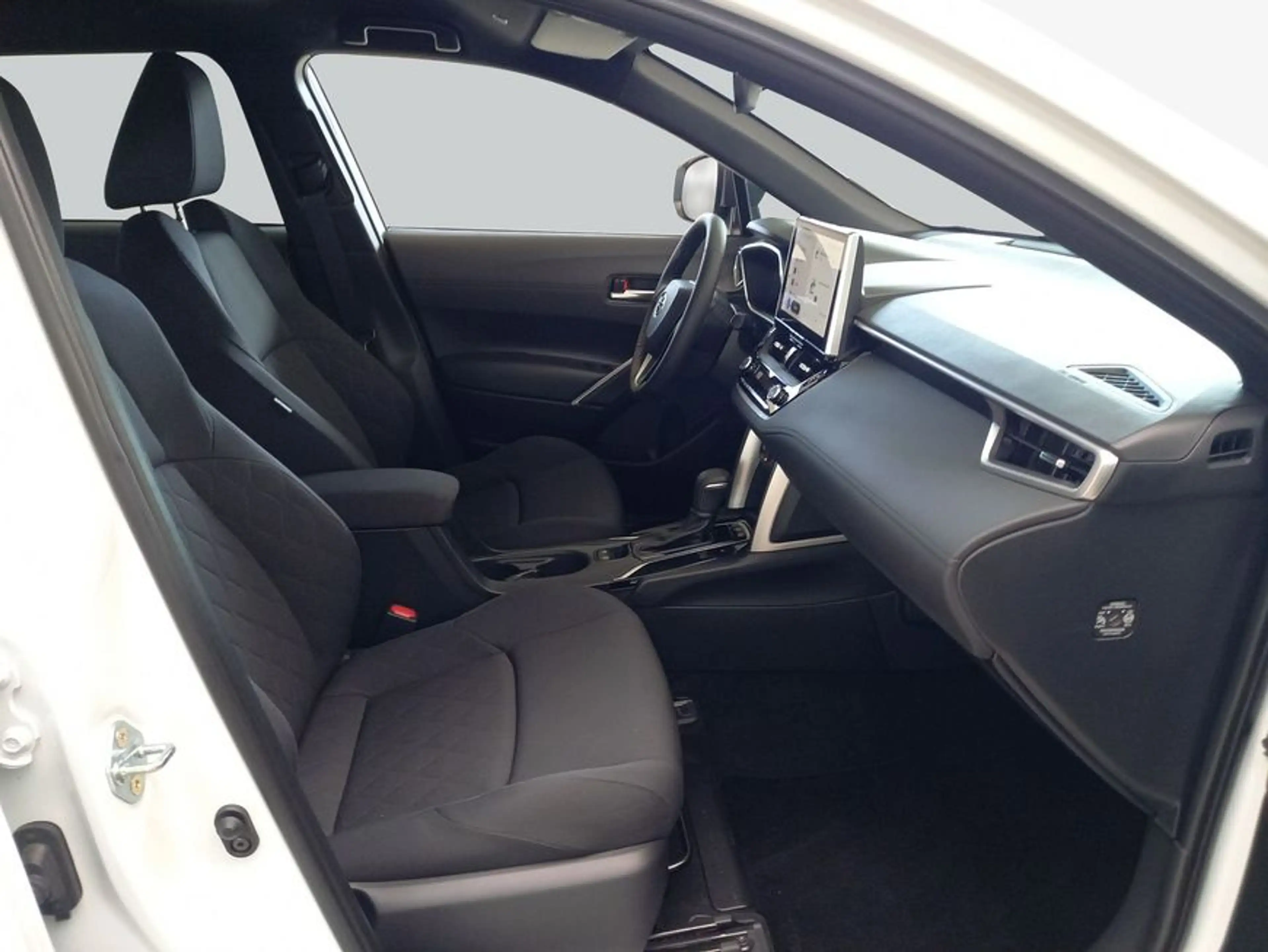 Toyota Corolla Cross Hybrid 2.0 VVT-i Teamplayer — photo 12