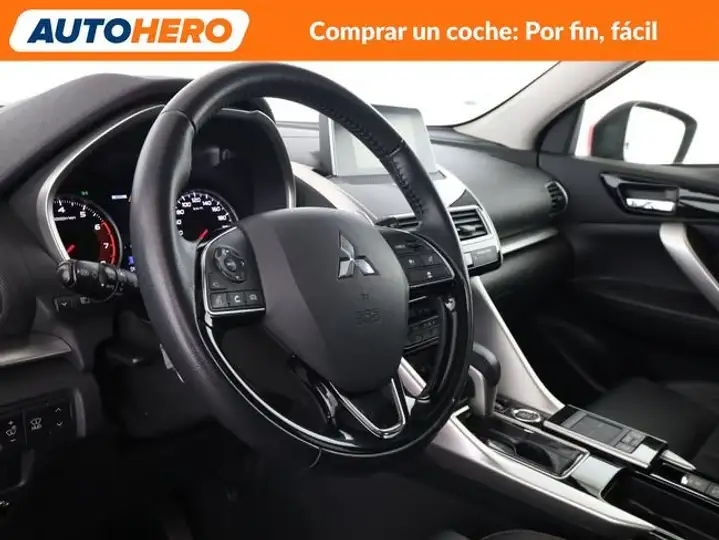 Mitsubishi Eclipse Cross 2018, foto 12