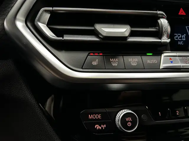 BMW X3 view 25