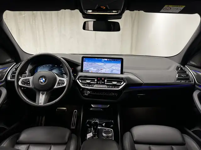 BMW X3 view 5