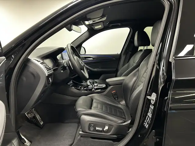 BMW X3 view 4