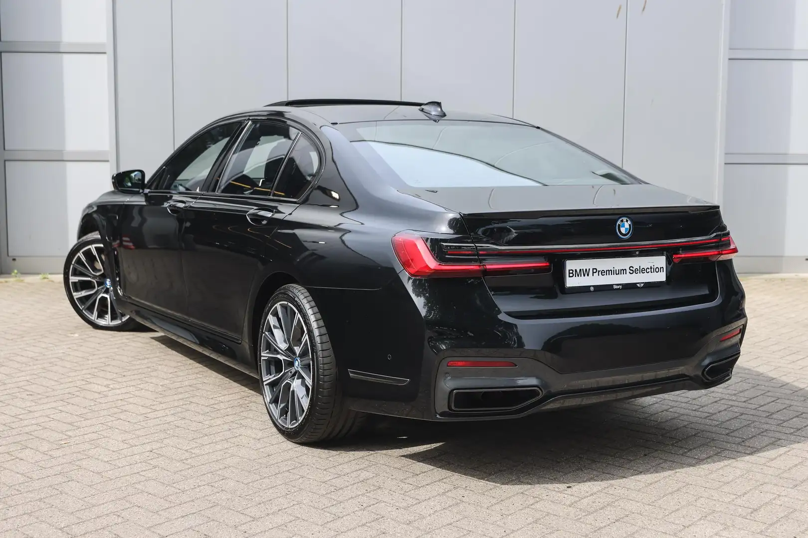BMW 745 7 Serie 745e High Executive M Sport Automaat / Sch Чорний - 2