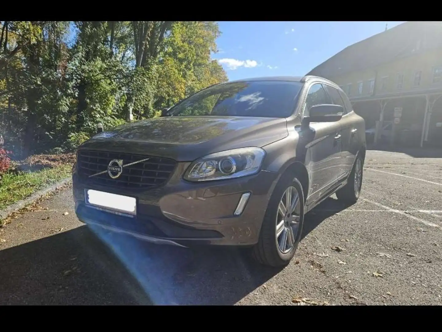 Volvo XC60 XC60 D4 AWD Braun - 1
