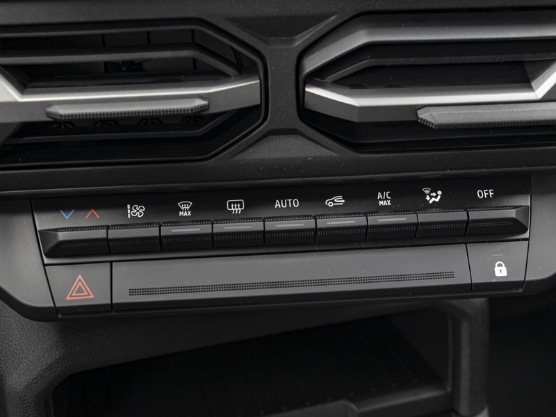 Dacia Duster Journey HYBRID 140 8-fach bereift NAVI SHZ PDC RFK LHZ — photo 13