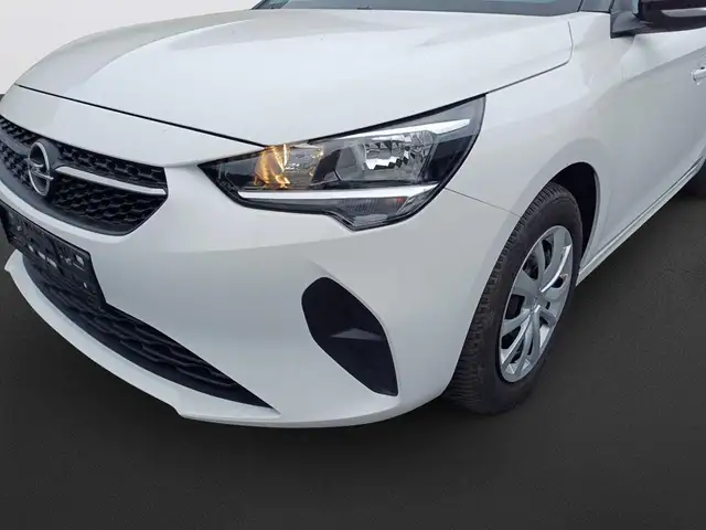 Opel Corsa view 9
