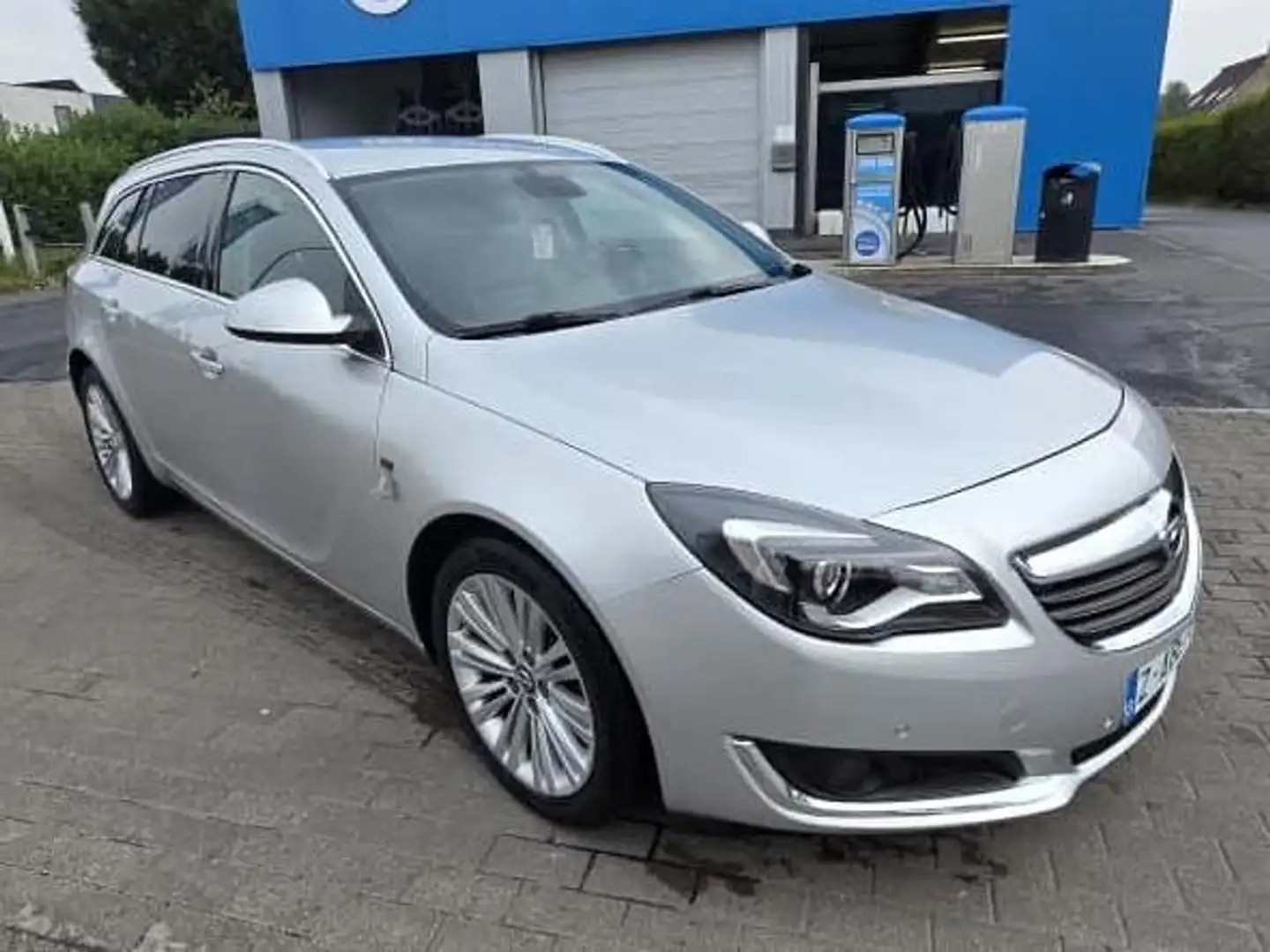 Opel Insignia Insignia 1.6 CDTI Sports Tourer Business Innovatio Zilver - 1