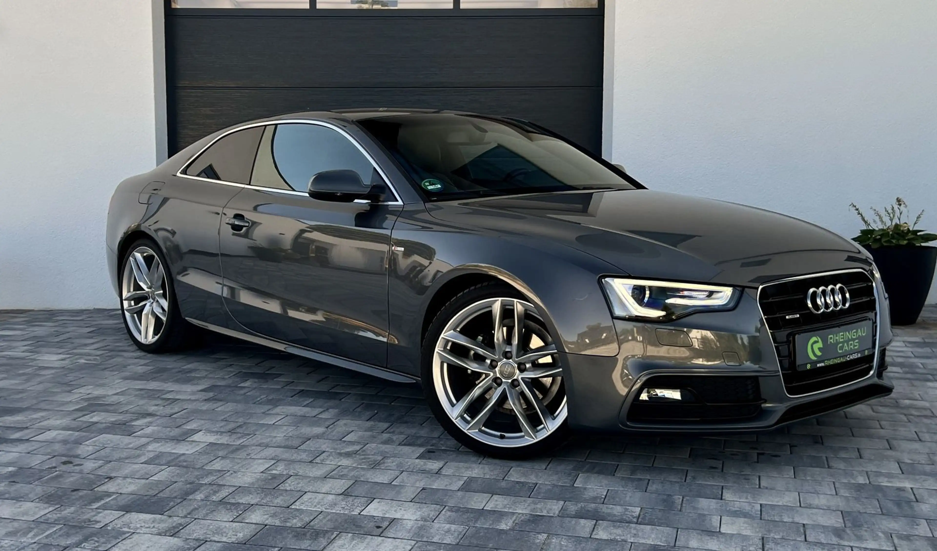 Audi A5 2.0 TDI Coupe quattro S Line Plus — photo 2