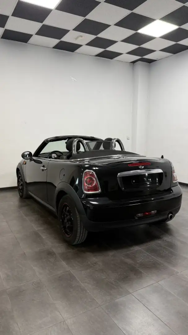 MINI Cooper Roadster Schwarz - 2