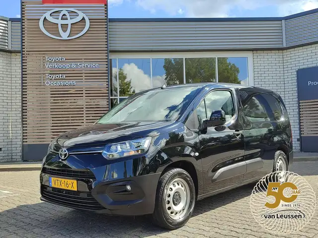 Toyota Proace City L2 Electric 50 kWh LIVE SoH 99% TREKHAAK PARK-SENS