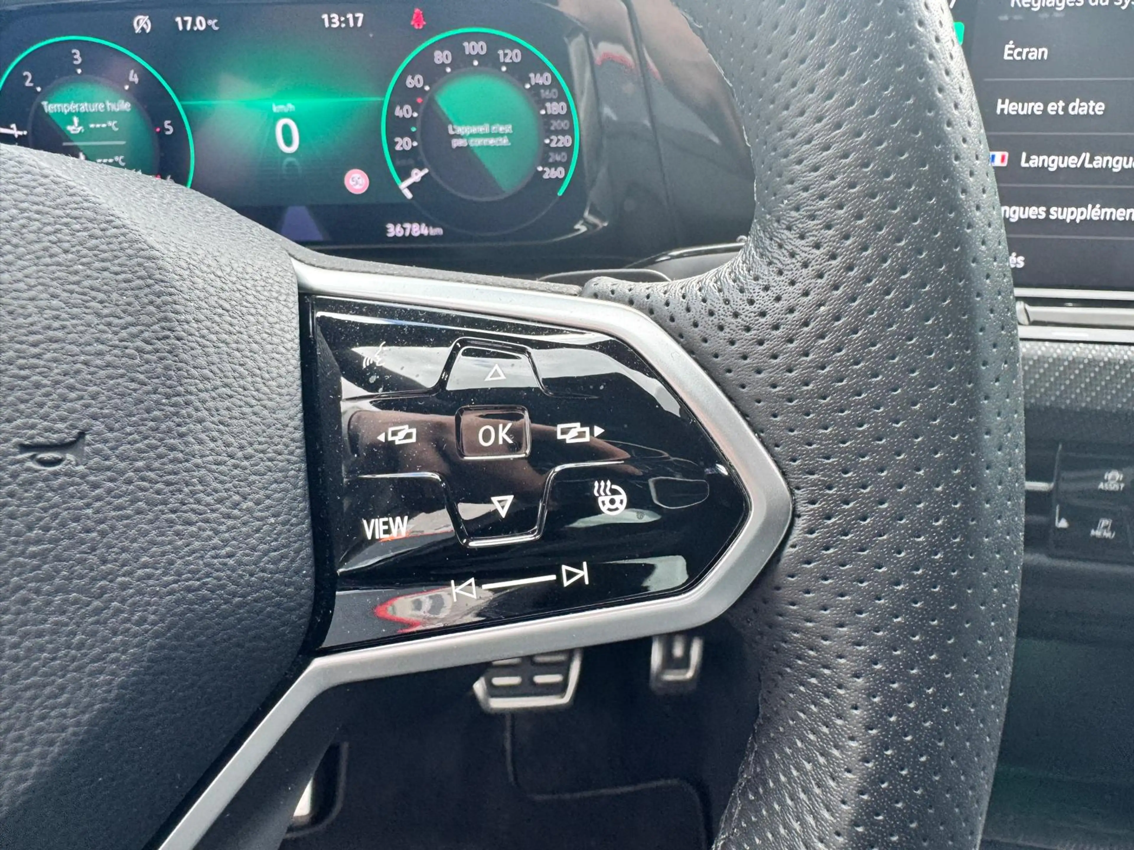 Volkswagen Golf Variant Golf Variant 2.0 TDI SCR DSG R-Line / 1er OWNER  JUSQU'A 36 MOIS DE GARANTIE — photo 15