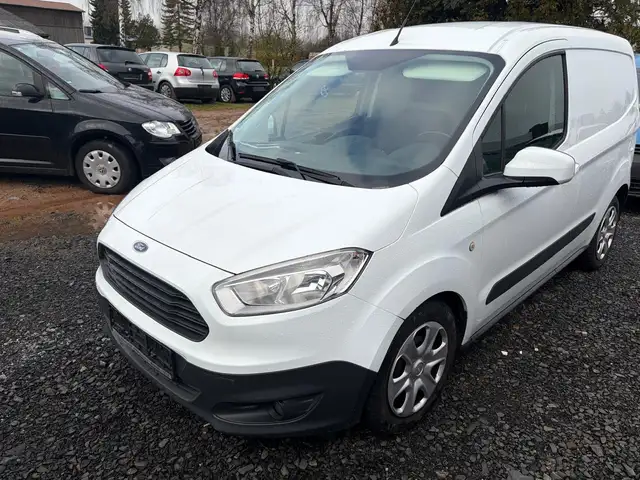 Ford Transit Courier Trend