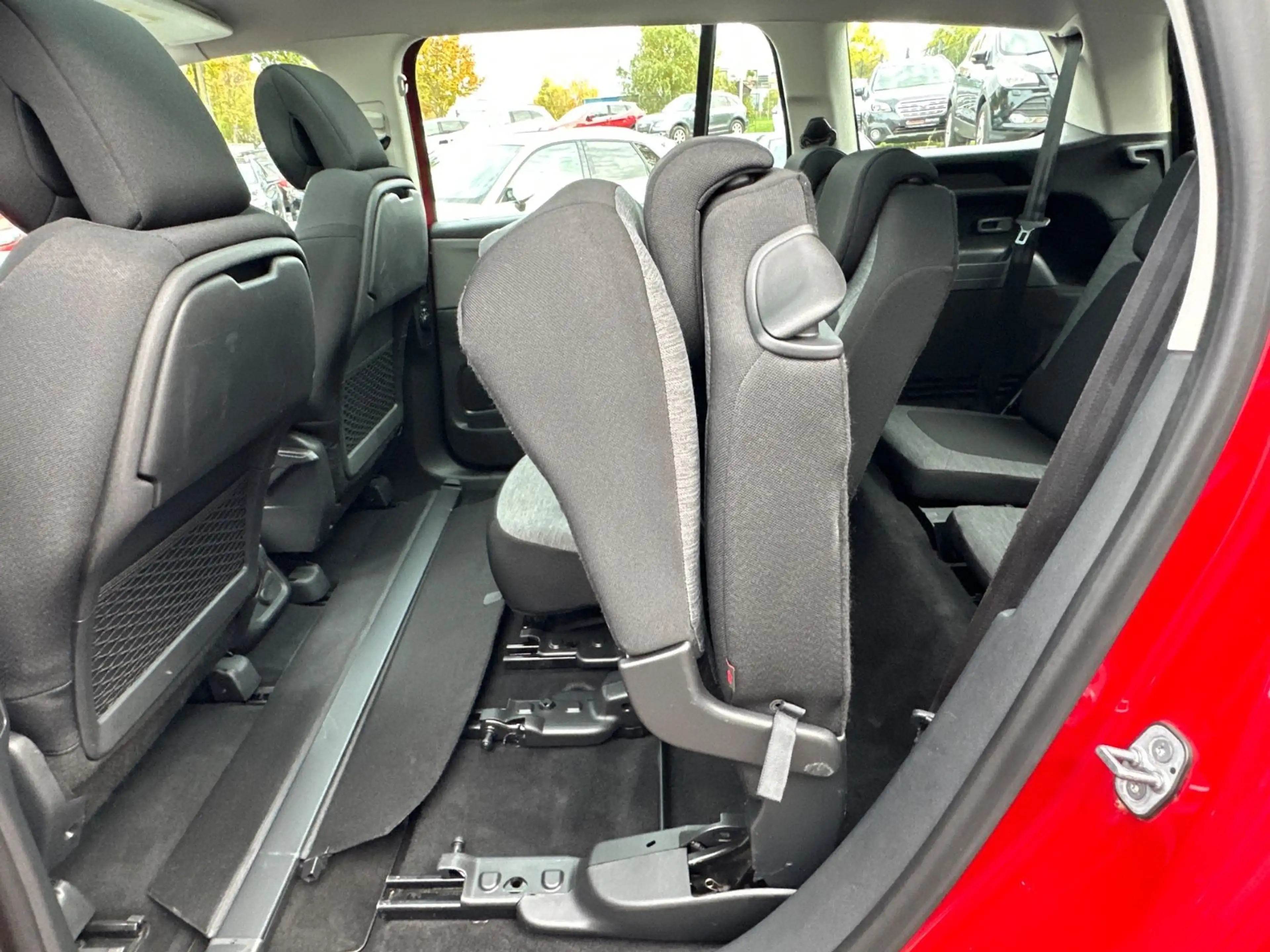 Citroen Grand C4 Picasso Grand C4 Feel 7-Sitzer*Klima*Temp*Navi*Phone*PDC — photo 21