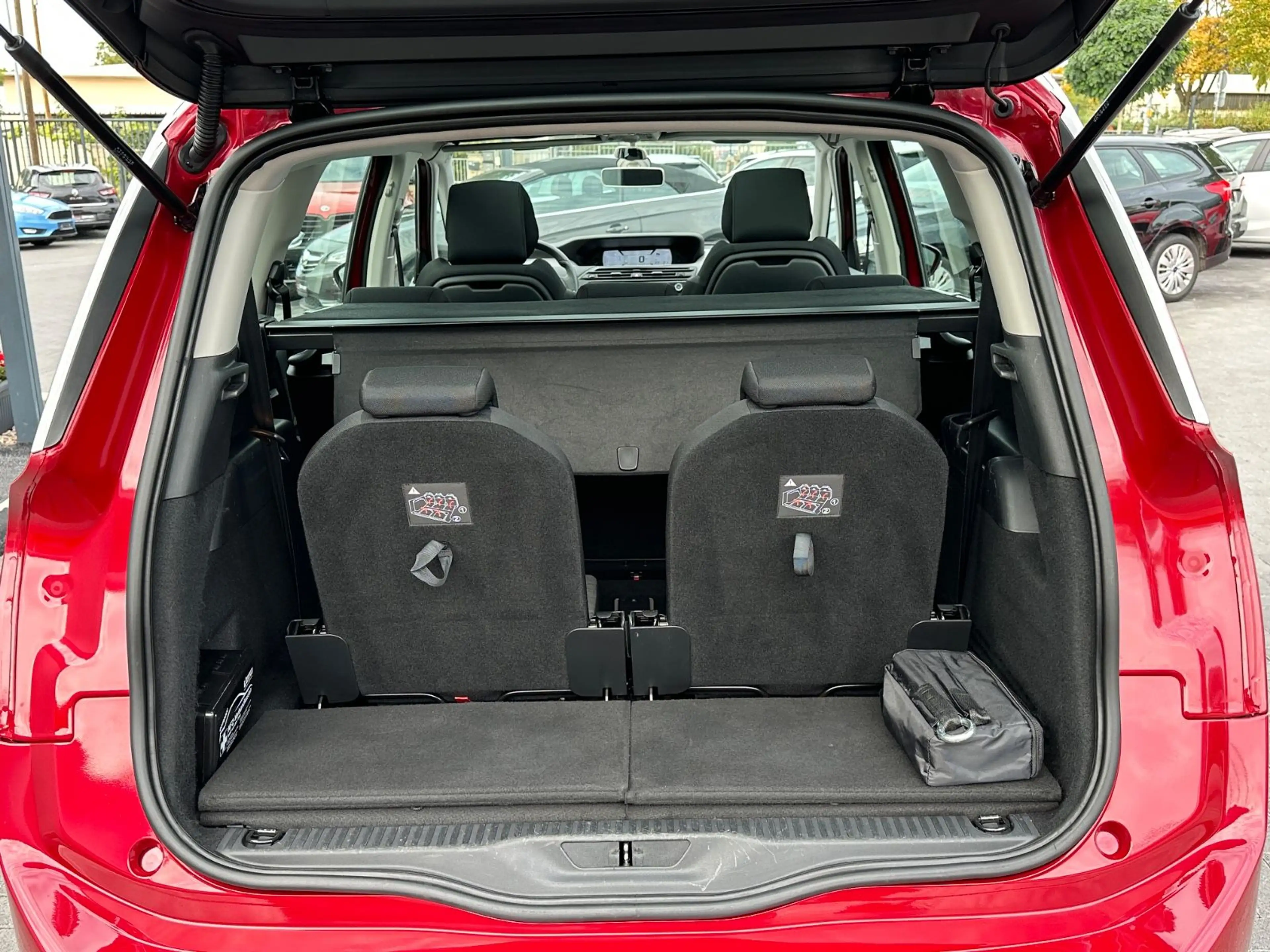 Citroen Grand C4 Picasso Grand C4 Feel 7-Sitzer*Klima*Temp*Navi*Phone*PDC — photo 5