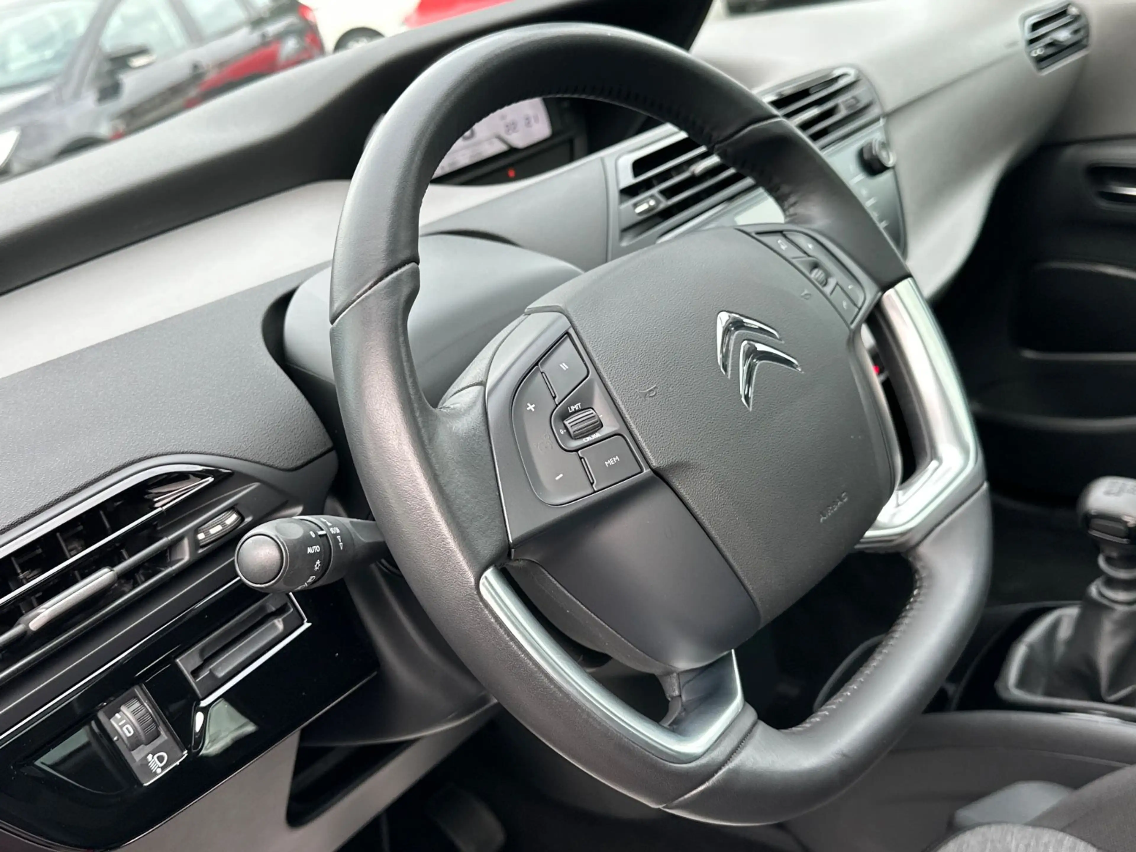 Citroen Grand C4 Picasso Grand C4 Feel 7-Sitzer*Klima*Temp*Navi*Phone*PDC — photo 15