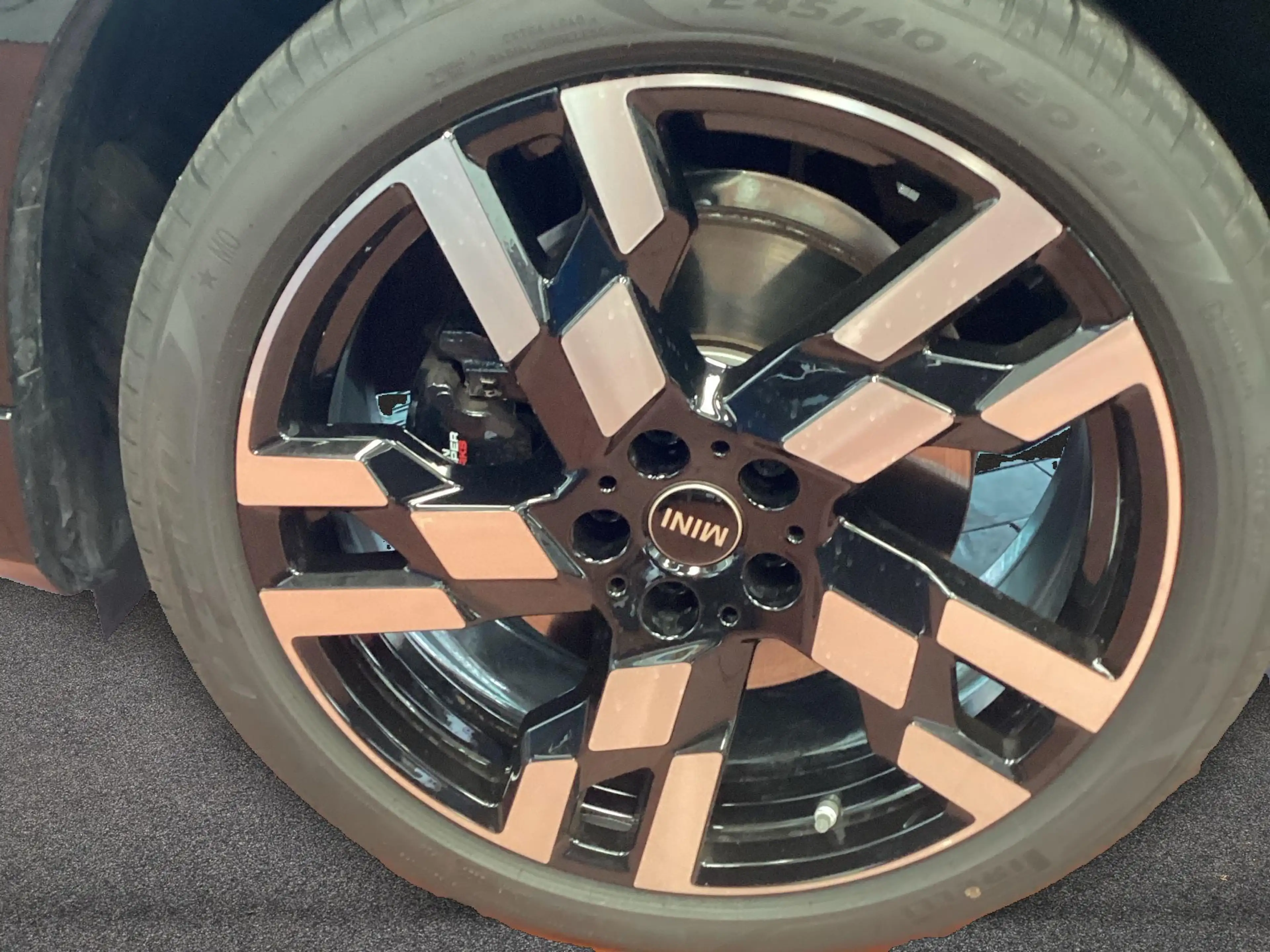MINI Countryman C John Cooper Works Trim — photo 8