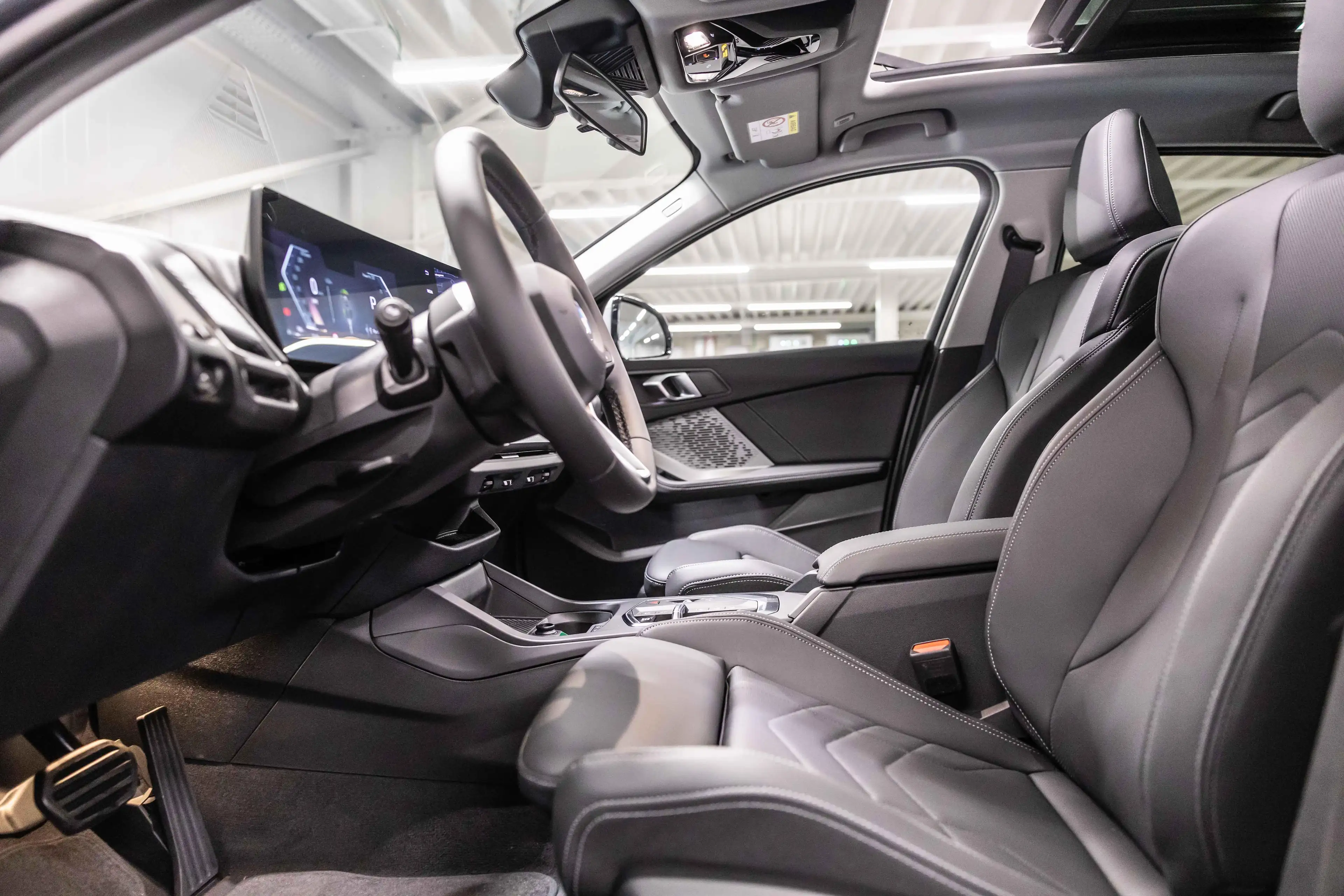 BMW 116 116 Skyscraper Grey pano, clean M Sport look — photo 10
